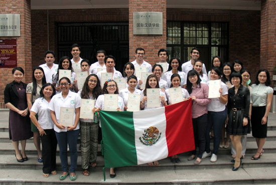 1592377696814716.jpg 005056c0000814f13e4435.jpg