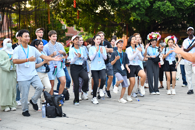 1724738251420957.jpg 02.jpg