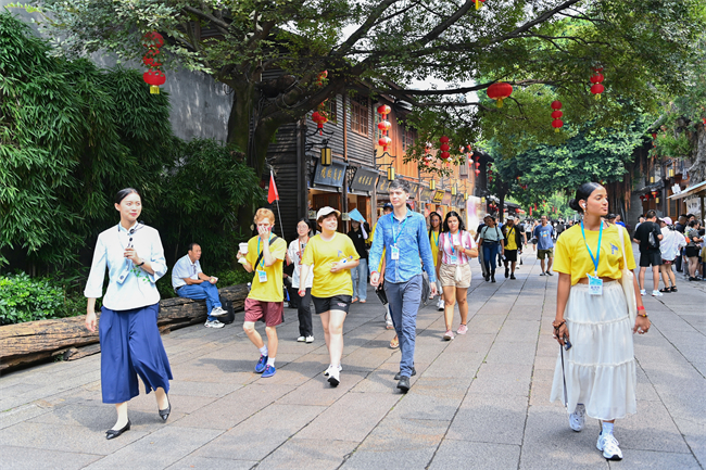 1724899584555997.jpg 2.jpg