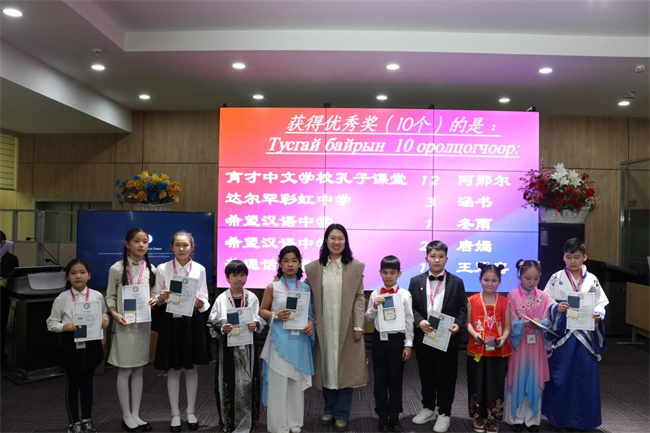 1744768625969200.jpg 17.jpg