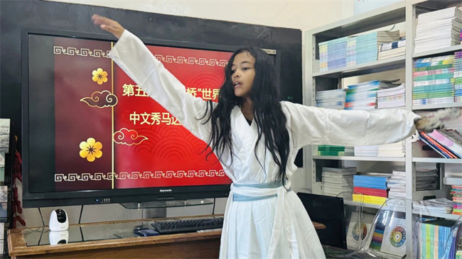 1744966215950062.jpg 2.jpg