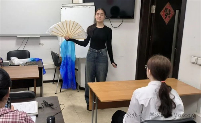 1745117327233779.jpg 2.jpg