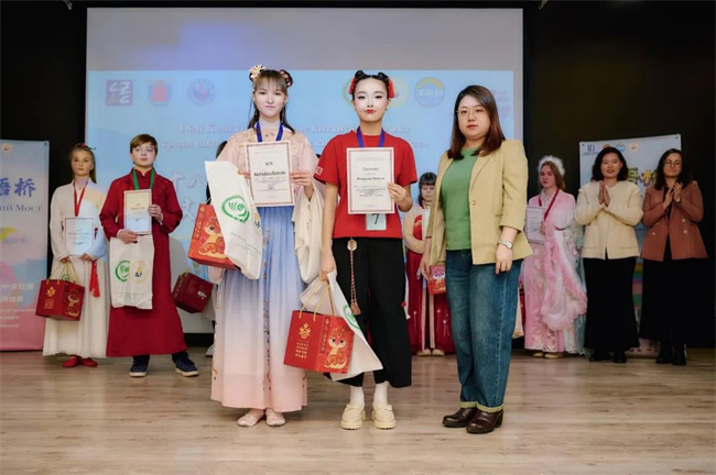 1745122389644956.jpg 23.jpg