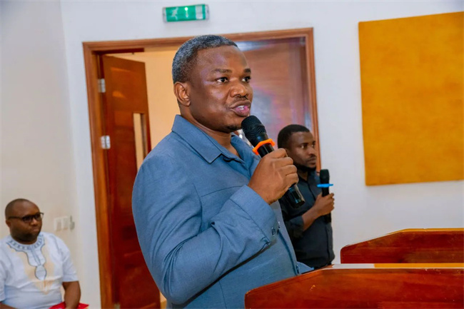 1745214224196985.jpg 1.jpg