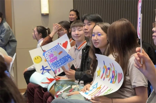 1745407777775872.jpg 2.jpg