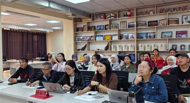 1745477547125920.jpg 8.jpg