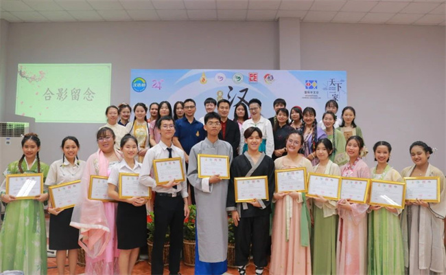 1745546228937475.jpg 1.jpg