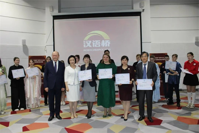 1745568593212938.jpg 3.jpg