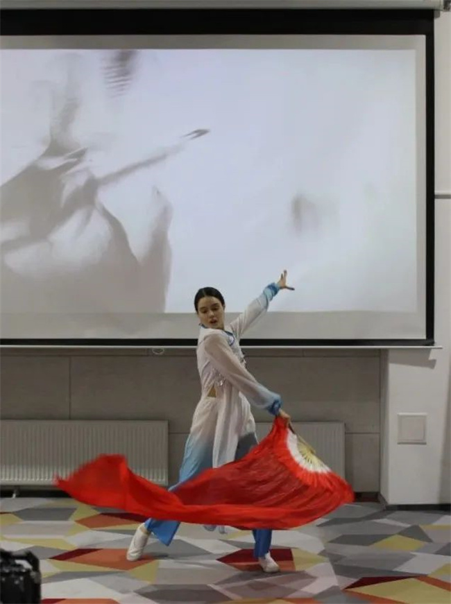 1745568760428213.jpg 5.jpg