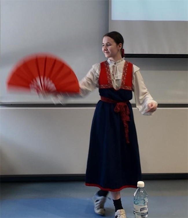 1745892930630259.jpg 5.jpg