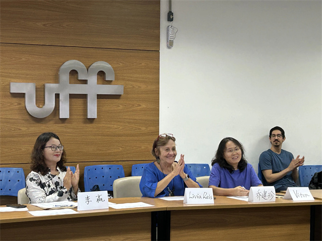 1745994923564560.jpg 2.jpg