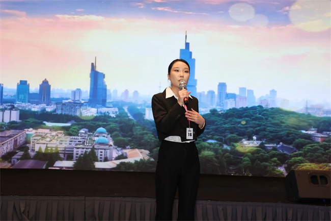 1746511718484174.jpg 2.jpg