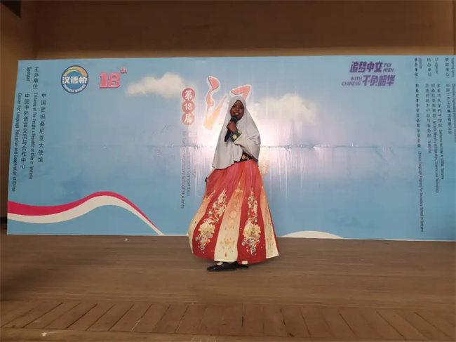 1746772346815937.jpg 2.jpg