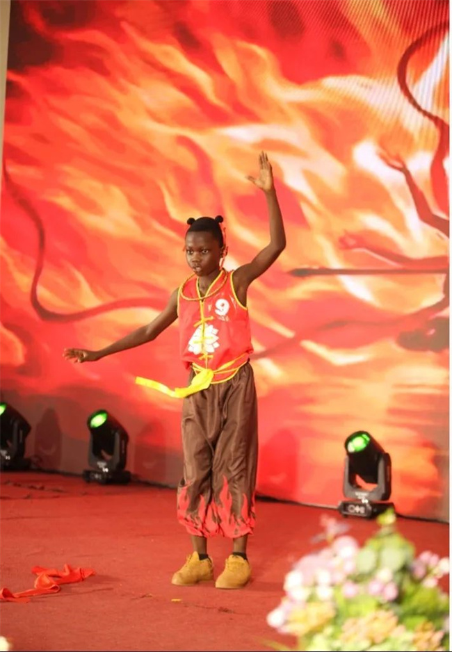 1747367502140365.jpg 2.jpg