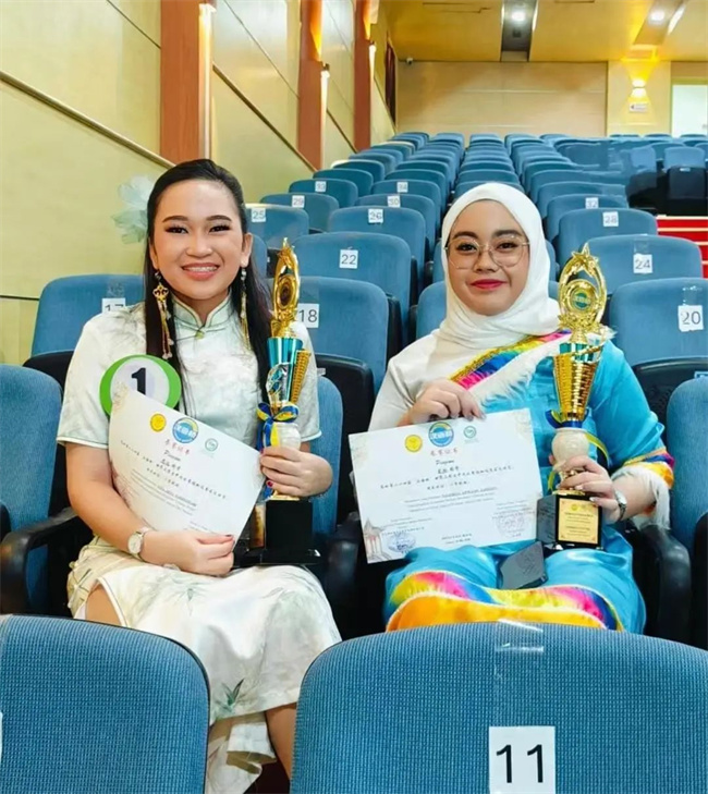 1748400061878182.jpg 10.jpg