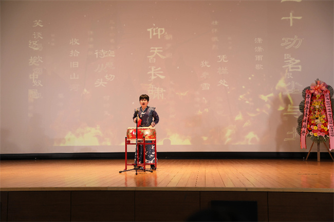 1748424245567893.jpg 123404.jpg