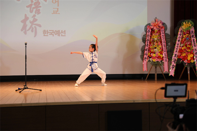 1748424233516618.jpg 123403.jpg