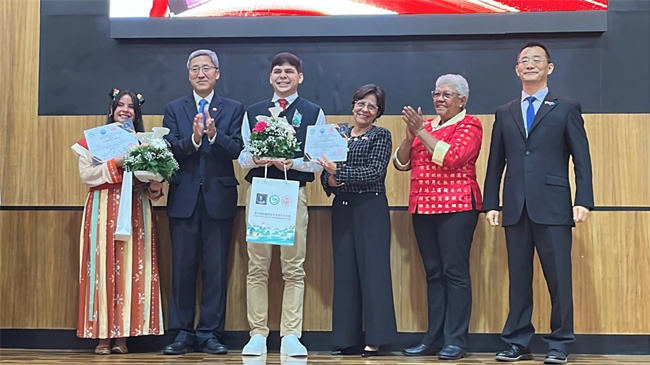 1749019568258467.jpg 4.jpg