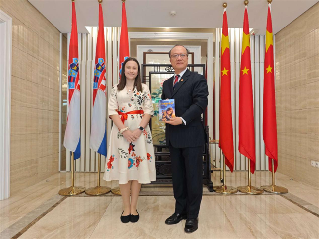 1749088769842818.png 1.png