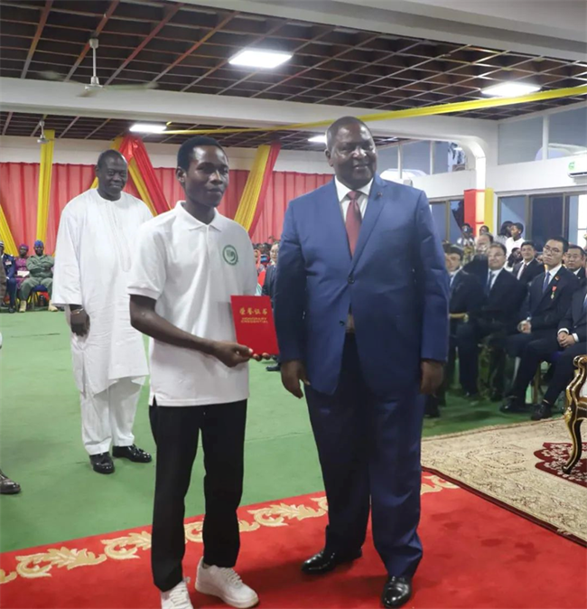 1749174777145447.png 1.png