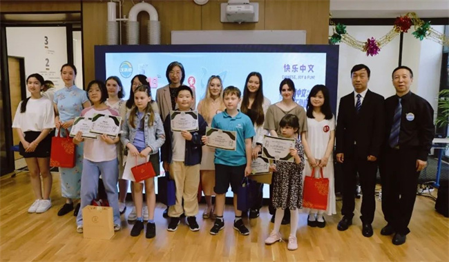 1749556216236209.jpg 2.jpg