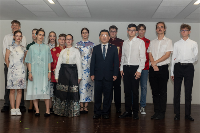 1749608431495725.png 65003.png