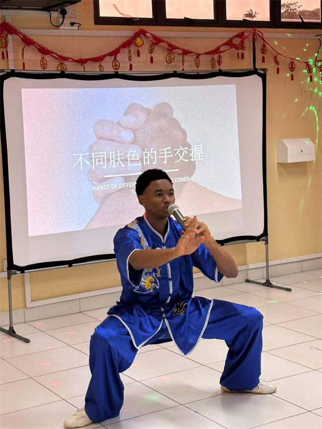 1749693395685873.png 图片2.png