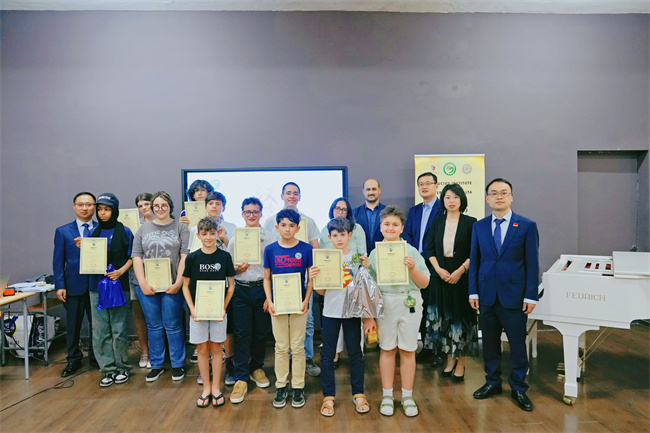 1749715426168466.jpg 65004.jpg