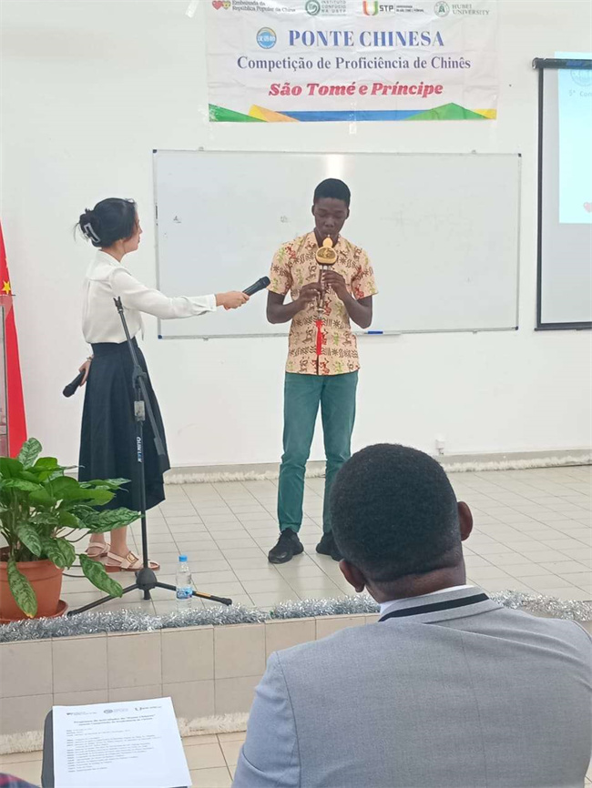 1749721582227764.jpg 葫芦丝《荷塘月色》.jpg