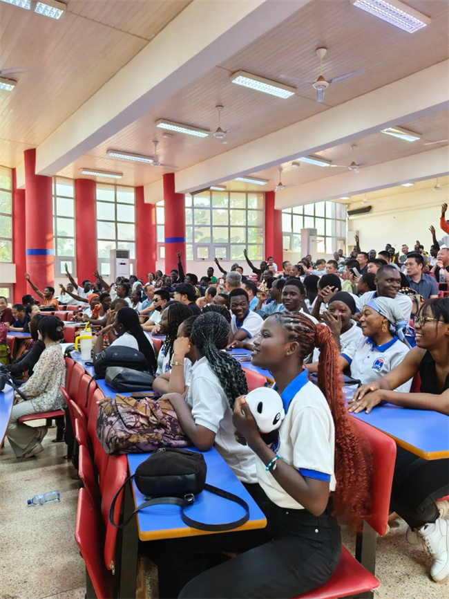 1749781011905359.jpg 2.jpg