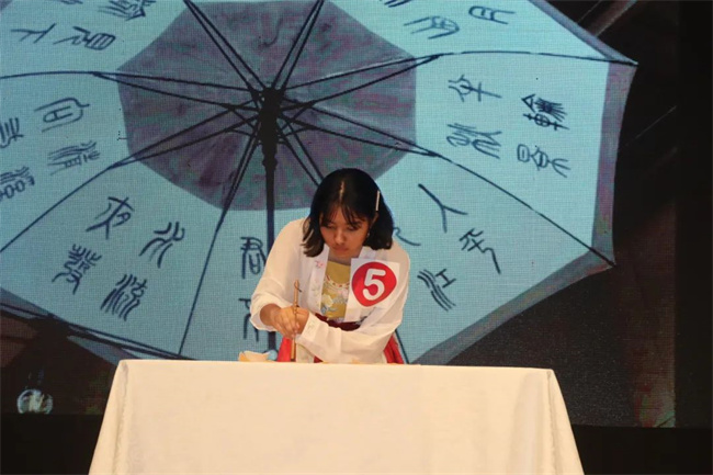 1751338238544402.jpg 4.jpg