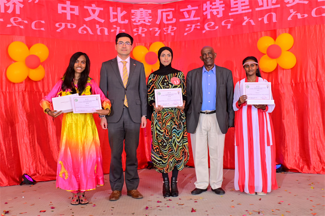 1753153727221021.jpg 4.jpg