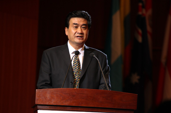 云南省教育厅厅长何金平发表讲话 中共云南省教育厅厅长何金平发表讲话