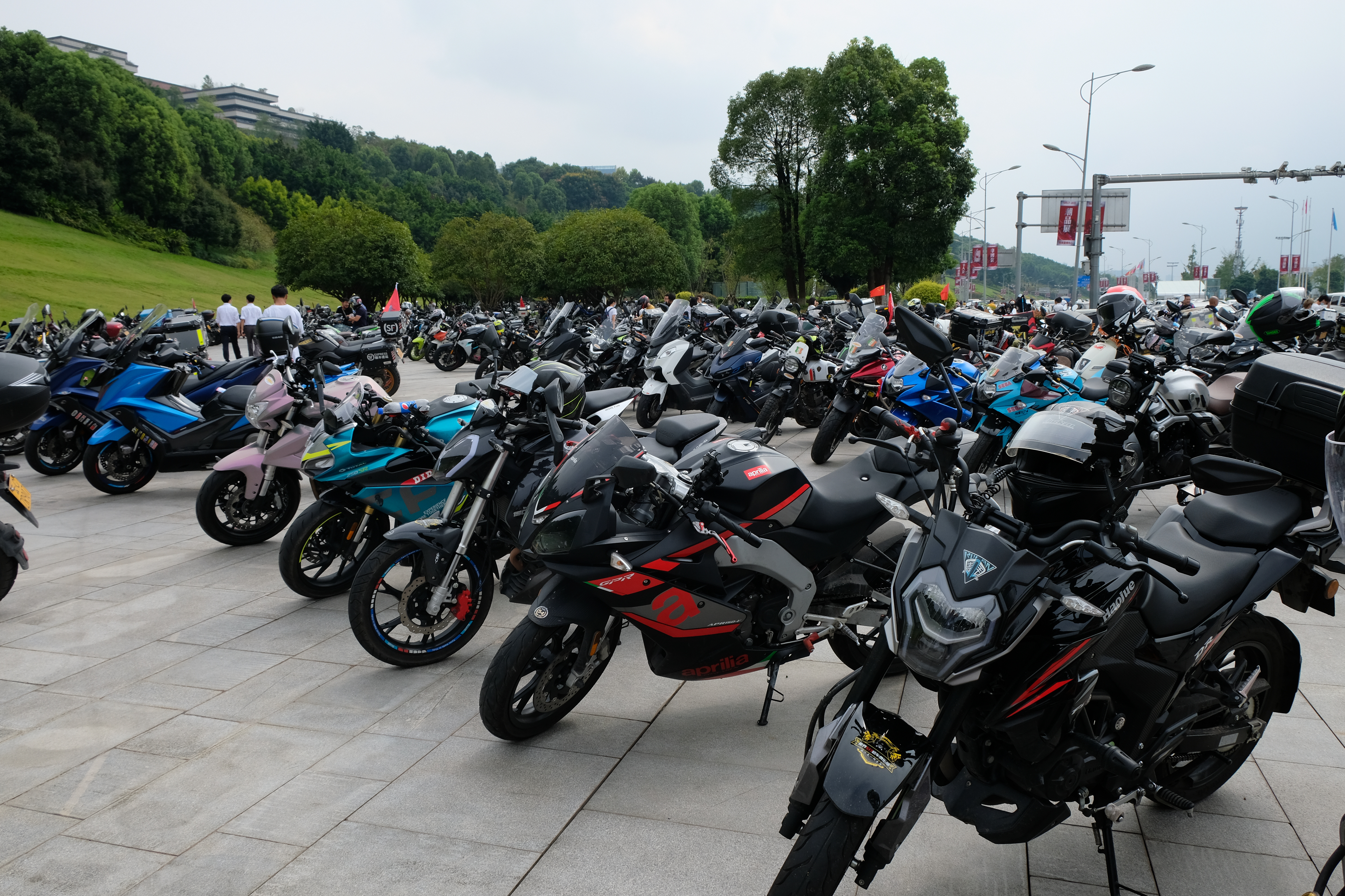Chongqing City Exploring-The City of Motorcycle