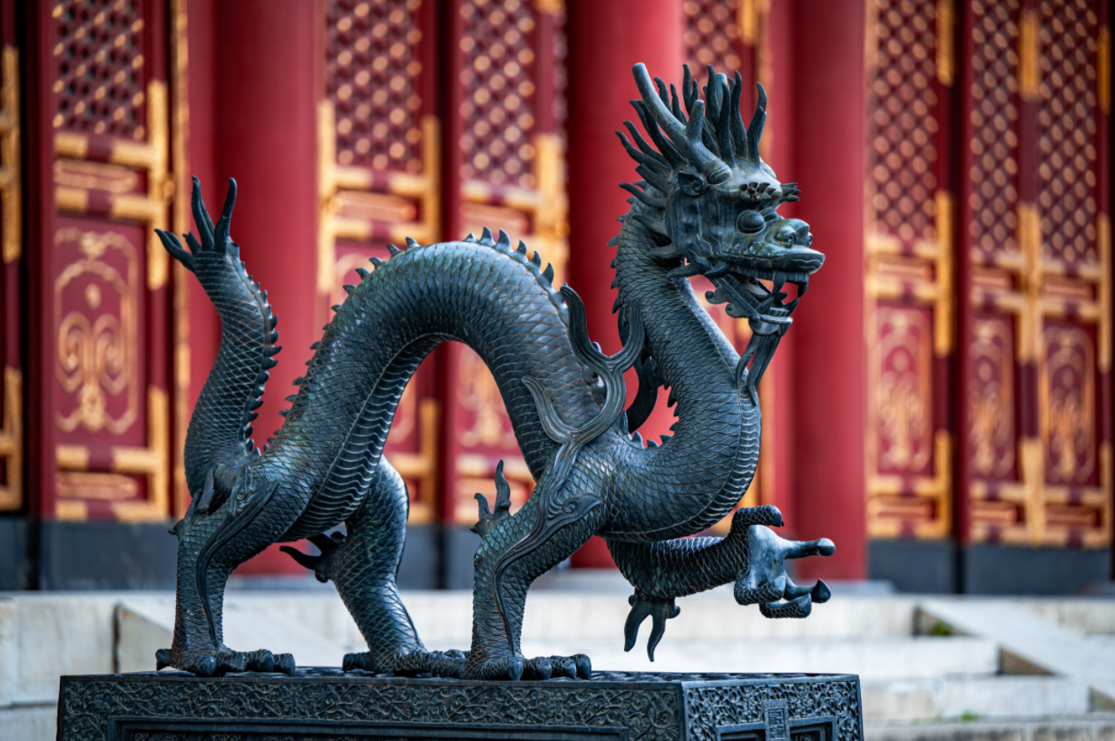 Sculptures in Chinese classical gardens