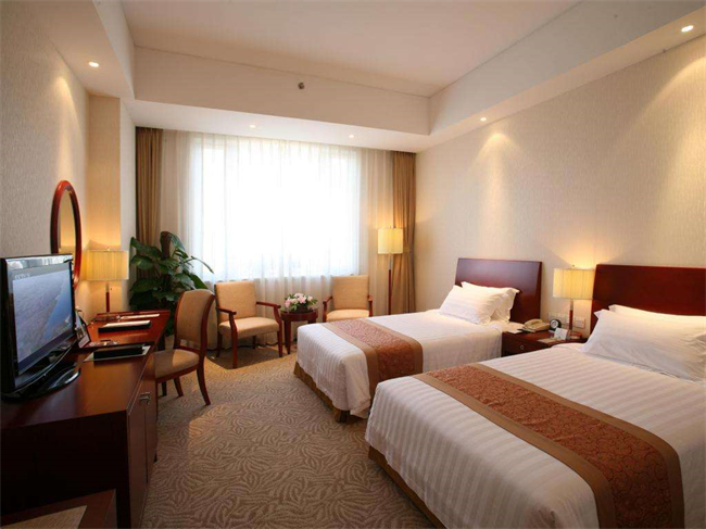 12双人标间Standard Room.jpg