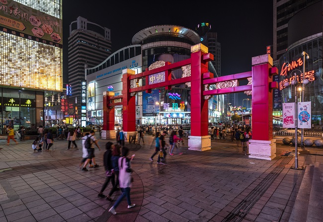 1673088926701380.jpeg 5沈阳中街.jpg