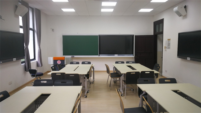 智慧教室.jpg