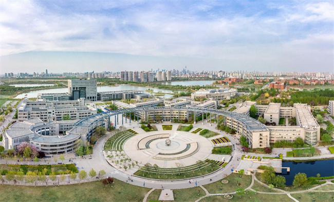 9.1 校园简介.jpg