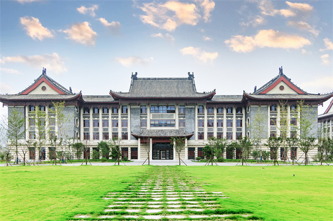 1675317974469846.jpeg 学校-郑州校区友兰学堂南楼.jpg