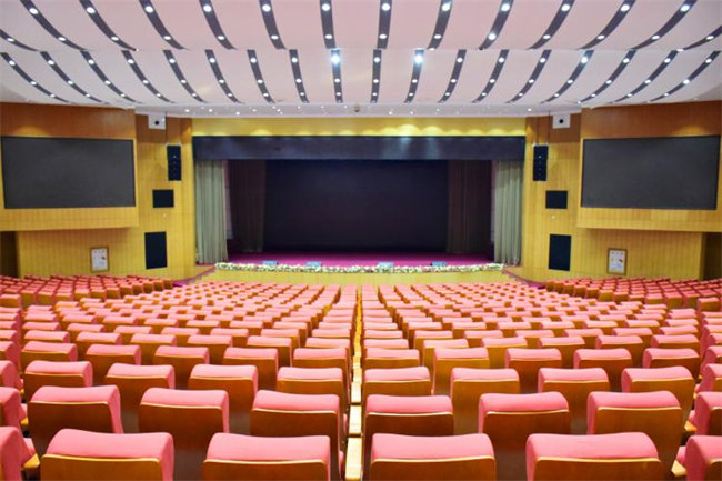 Lecture Hall 报告厅.jpg