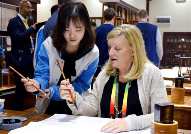 Calligraphy Course 书法课程.jpg