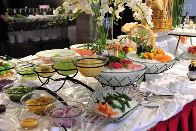 Hotel Dining Hall 酒店餐厅.jpg