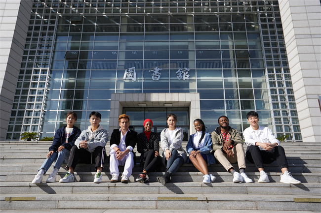 1675668664506417.jpeg 06.图书馆.JPG