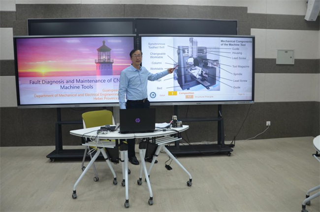 1675736299861207.jpeg 机电工程系教师在中德国际工程周开展线上专业讲座 Faculty of Mechanical and Electrical Engineering hold online professional lectures at Sino-German International Engineering Week.jpg